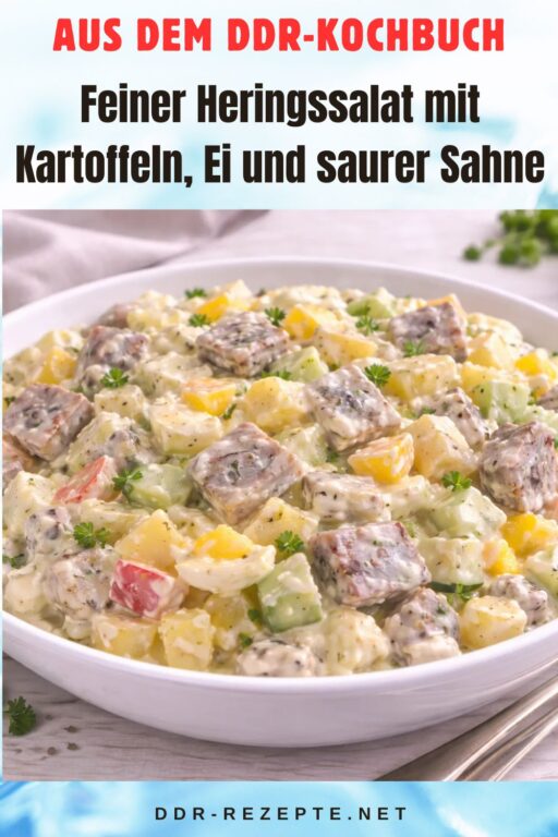 Feiner Heringssalat mit Kartoffeln, Ei und saurer Sahne