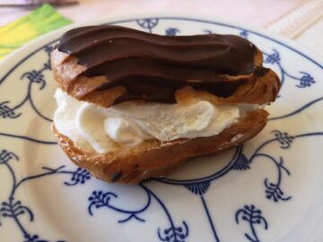 Eclairs