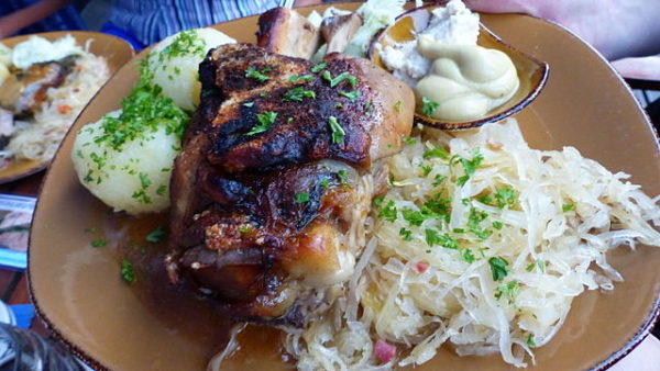 Gebratene Schweinshaxe » DDR-Rezept » einfach &amp; genial!