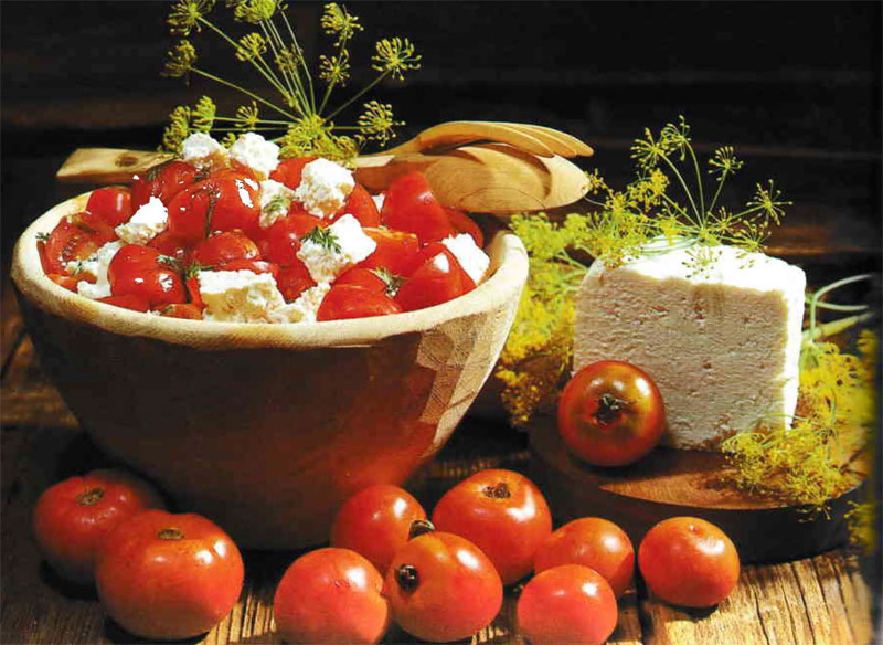 Tomaten-Schafskäse-Salat » DDR-Rezept » einfach &amp; genial!