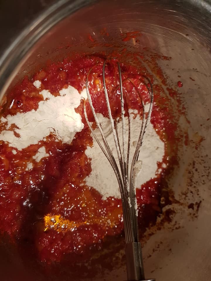 Makkaroni mit Tomatensosse