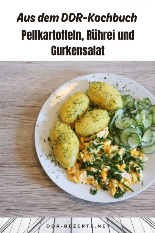 Pellkartoffeln, Rührei und Gurkensalat