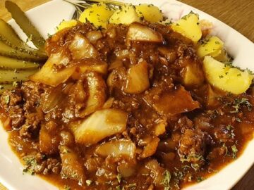 Schmorkohl/Schichtkraut mit Kartoffeln