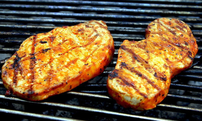 Schweinesteak vom Grill