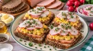 Rettichbrote mit Leberkäse, Rührei und mariniertem Rettich.