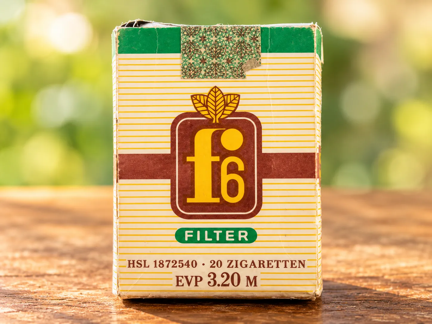 Historische f6 Filter Zigarettenschachtel aus der DDR mit EVP 3,20 Mark